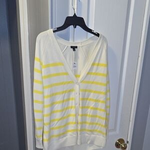 Talbot's Women's Yellow and White Striped Sweater